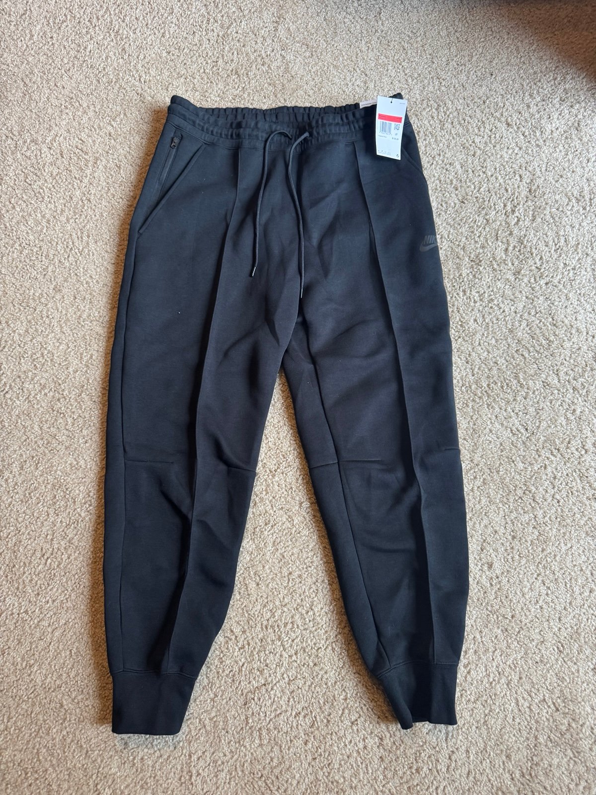 Nike Women's Sportswear Tech Fleece Mid-Rise Joggers Large Black FB8330-010 NWT