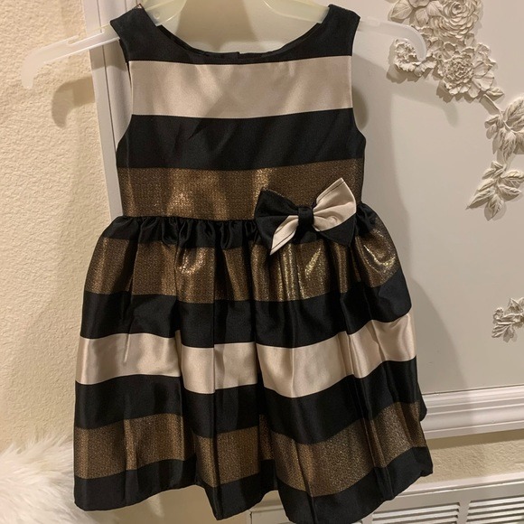 ROSENAU Size 3T, Gold, Black, Beige colors dress