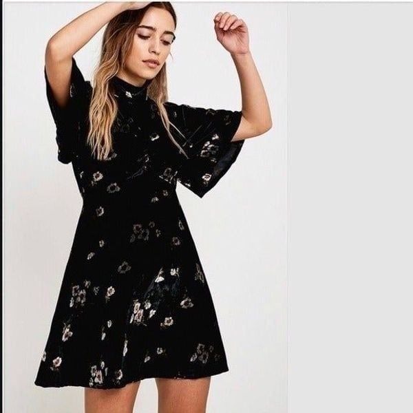 Free People 'Be My Baby' Velvet Floral Mini Dress - size 10 in Black