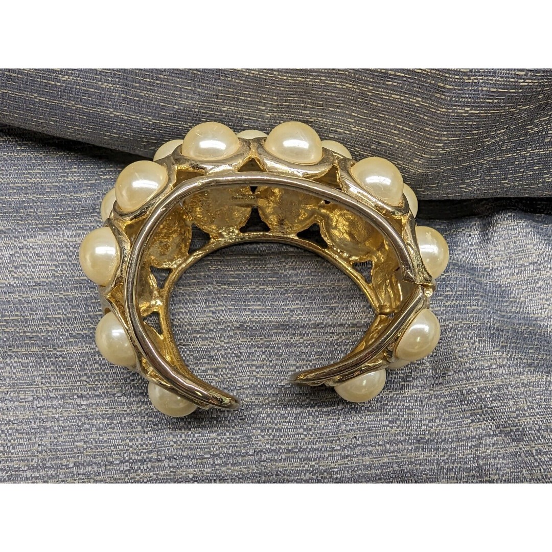 KJL Hinged Domed Cuff Bracelet Kenneth Jay Lane Chunky Runway Faux Pearl Gold
