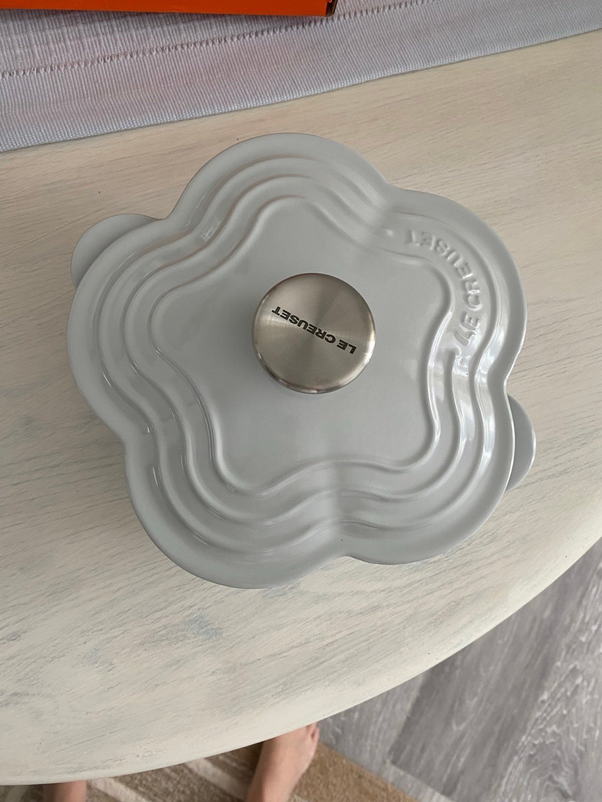 Le Creuset Vapeur Flower Cocotte