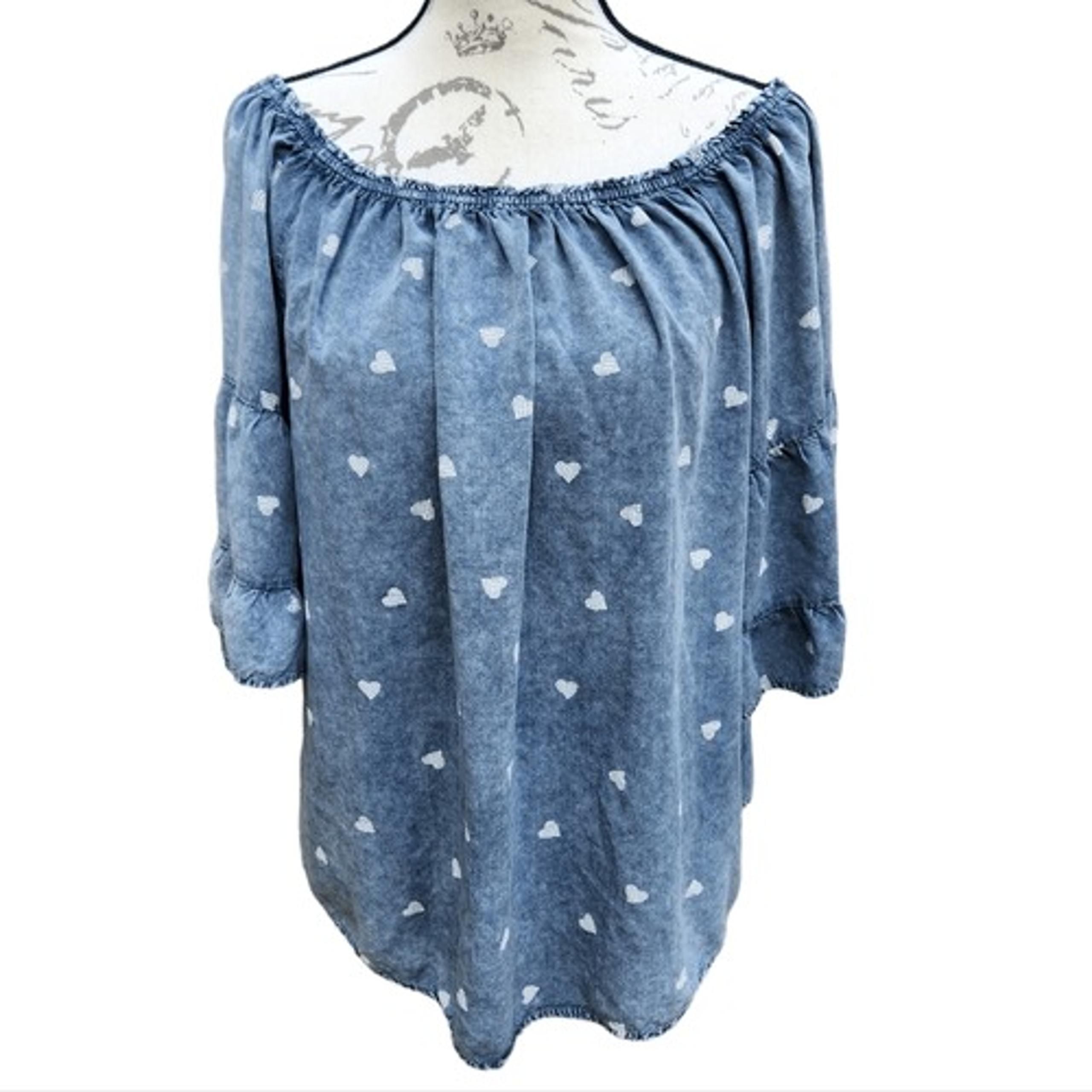 Easel -336 Chambray Blue Heart Print Ruffle Sleeve Blouse Size Medium
