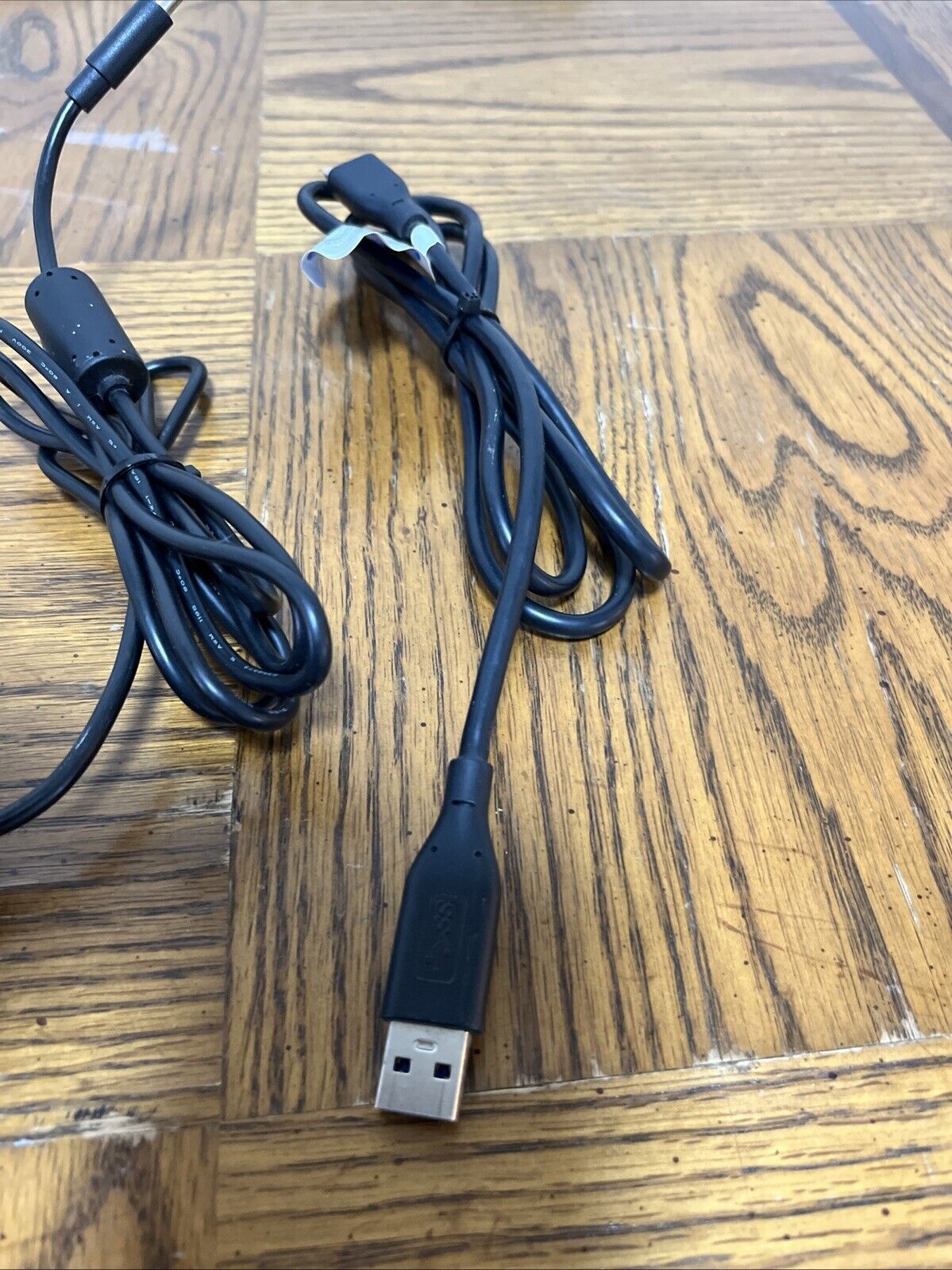 TP-Link UH720 7-Port USB 3.0 Hub with 2 Port Smart Charger tested good