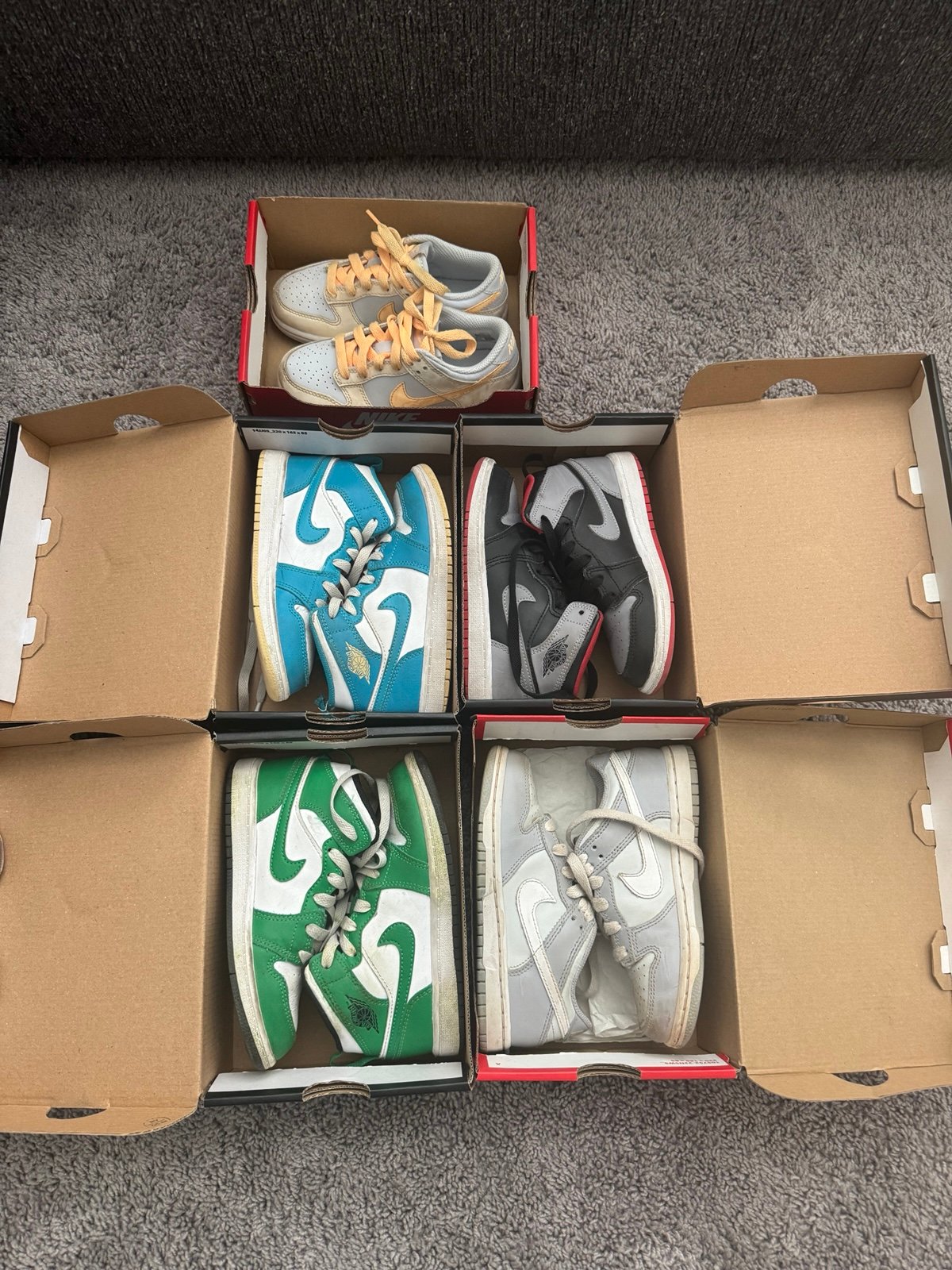 Boys Nike Jordan/Dunk shoes bundle
