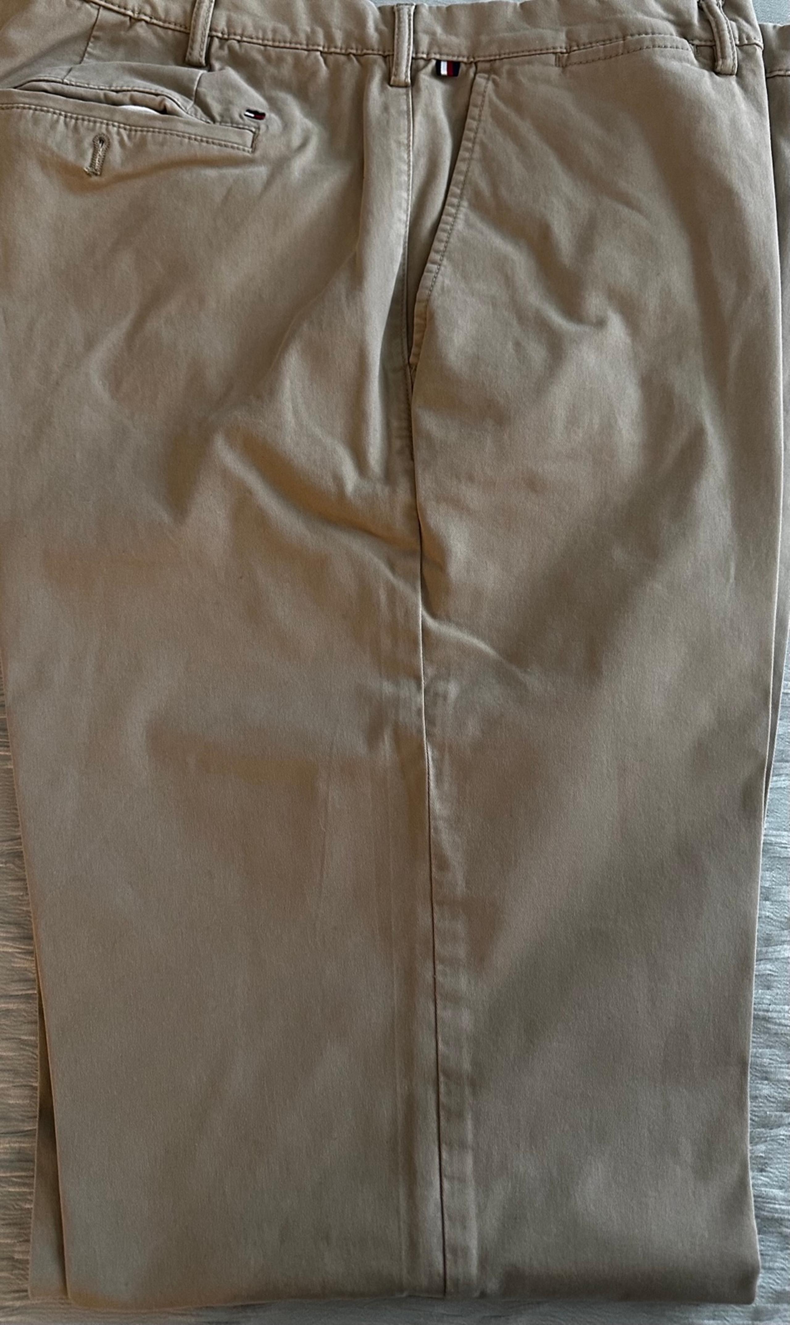 Chino pants