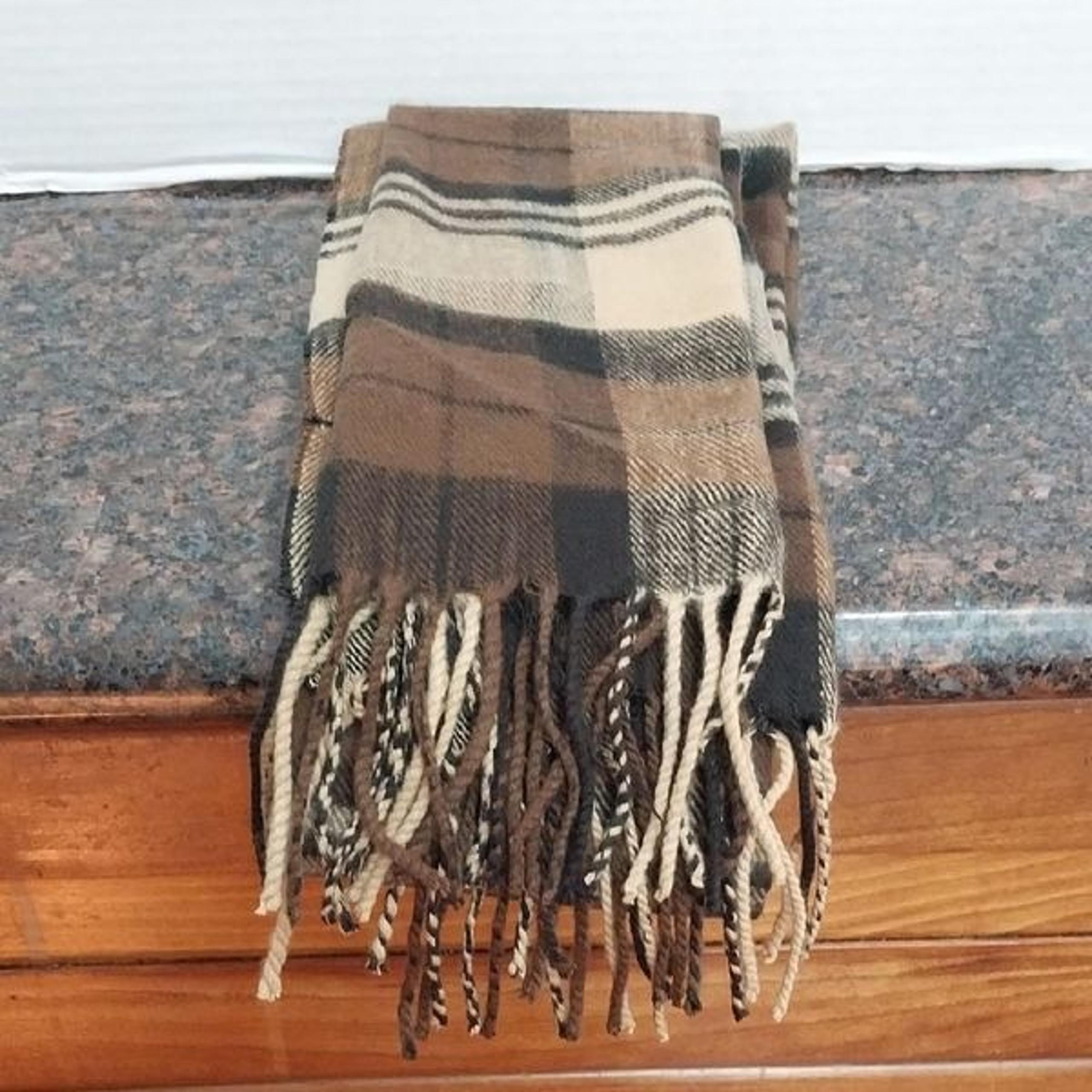 UNISEX "HERITAGE OF SCOTLAND" CASHMERE Brown  Plaid Scarf...NEW