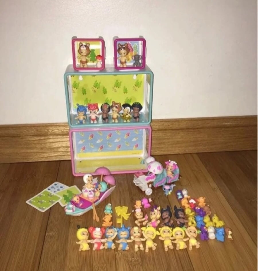 Twozies Playsets Toys Bundle