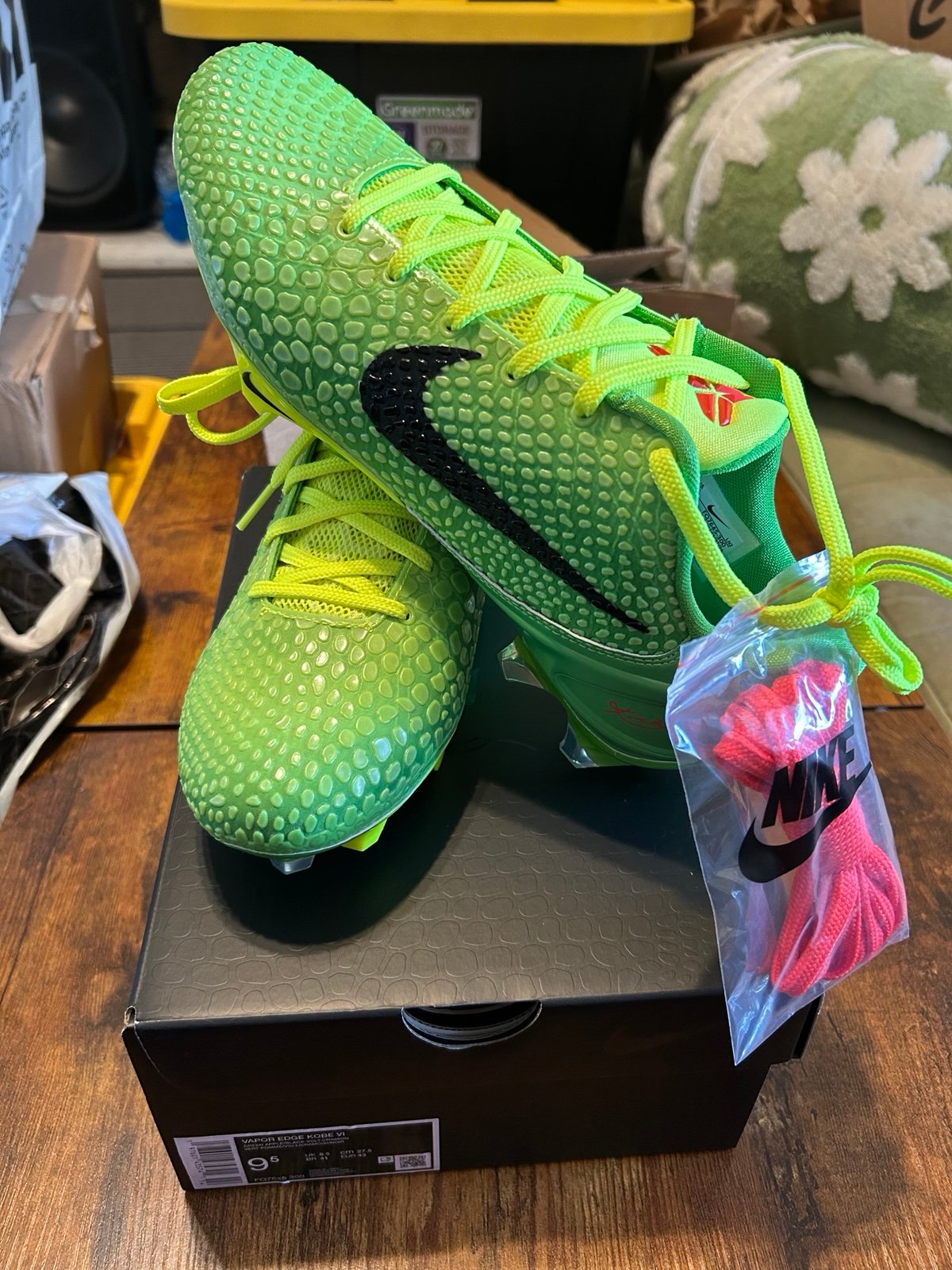 Vapor Edge Kobe VI Grinch