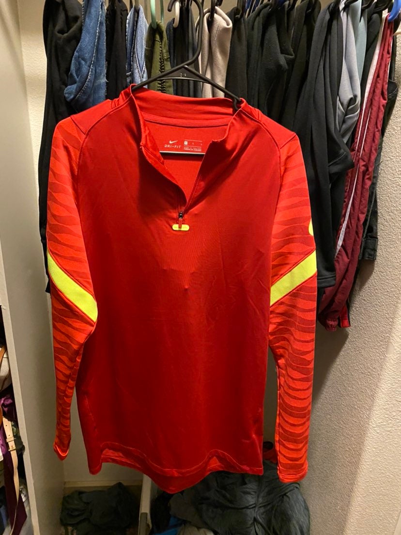 Nike long sleeve