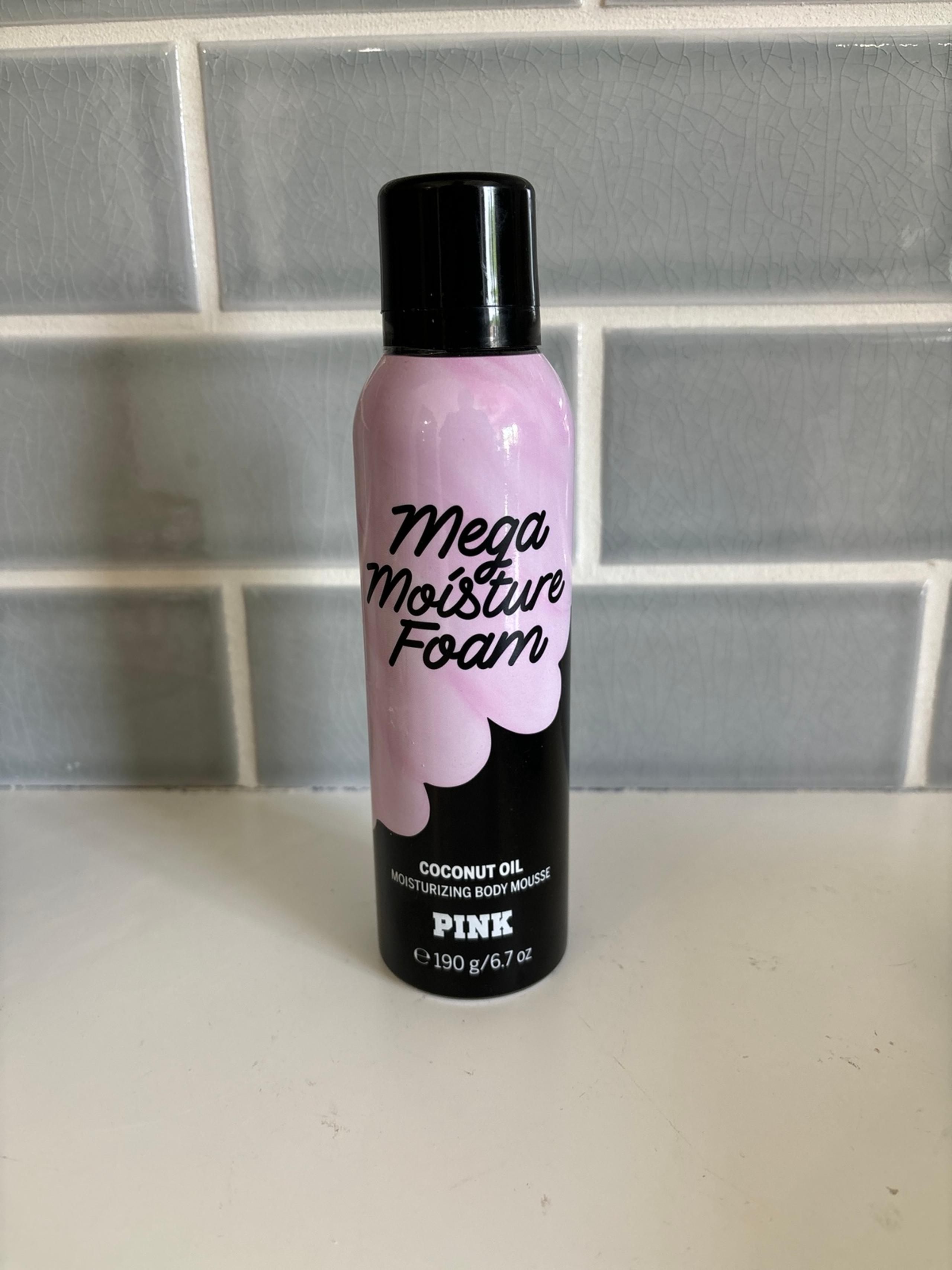 PINK Mega moisture foam body mousse
