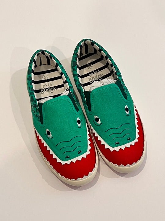 Mini Boden Canvas Shoes for Boys Sizes 4 Mercari