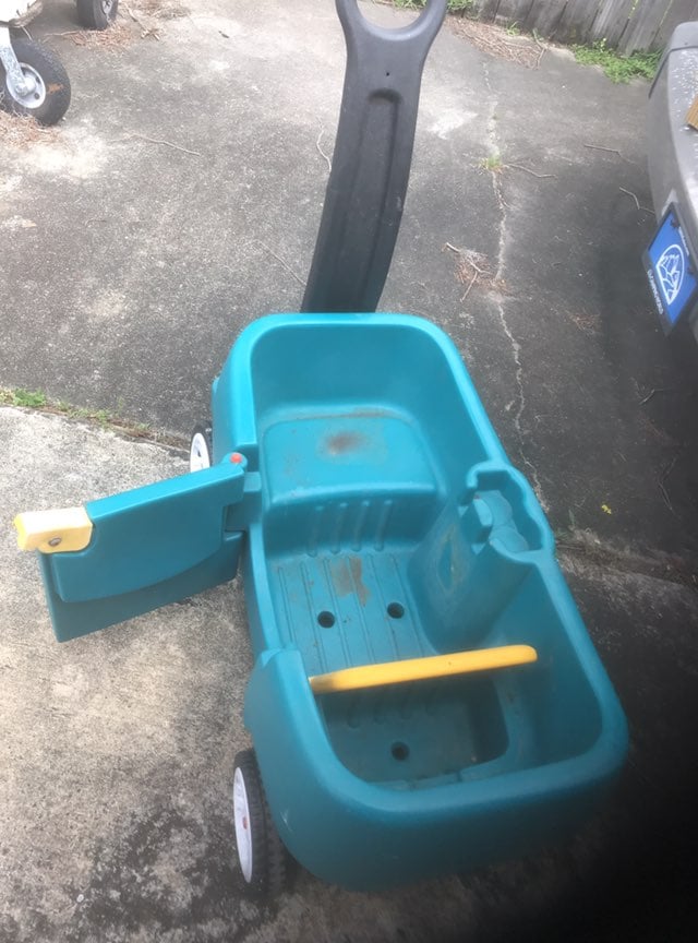 Plastic 2 seat wagon