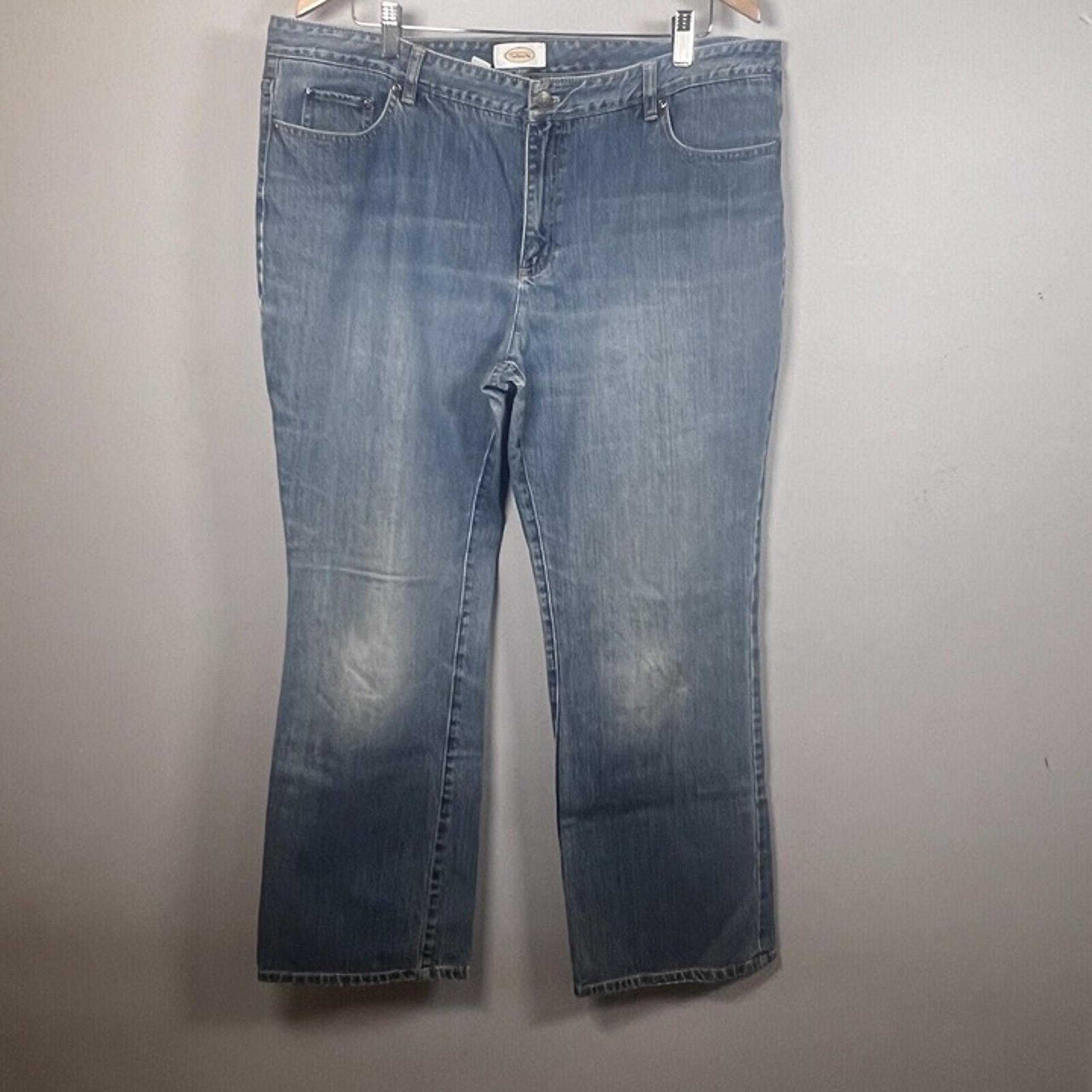 Talbots Women's Bootcut Light Wash Blue Jeans Size 18 Stretch Denim 5-Pocket