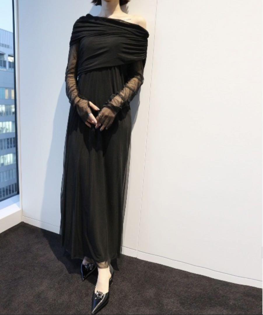 定番の冬ギフト Off-Shoulder Tulle Layered Dress スーツ・フォーマル・ドレス