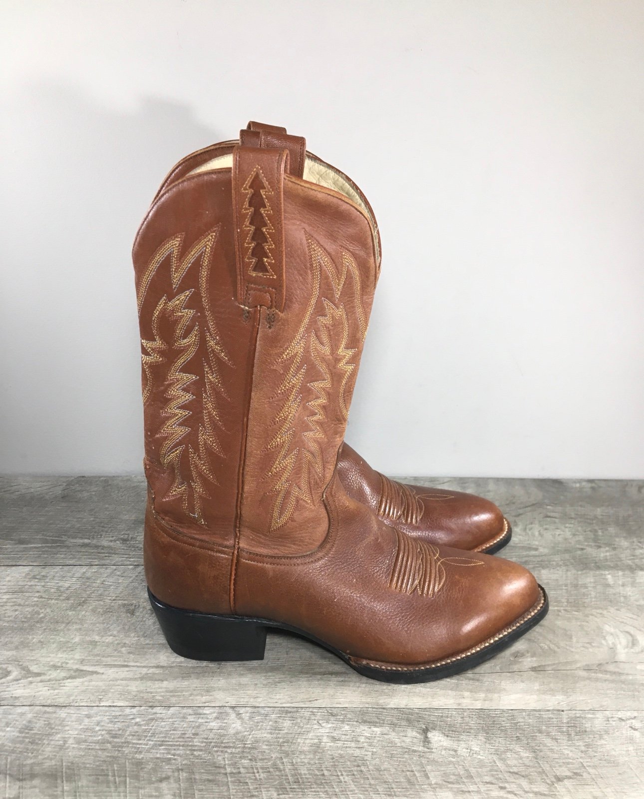 Ariat 34229 Sundance Western Brown Leather Cowboy Men’s Pull On Soft Toe Boots 8