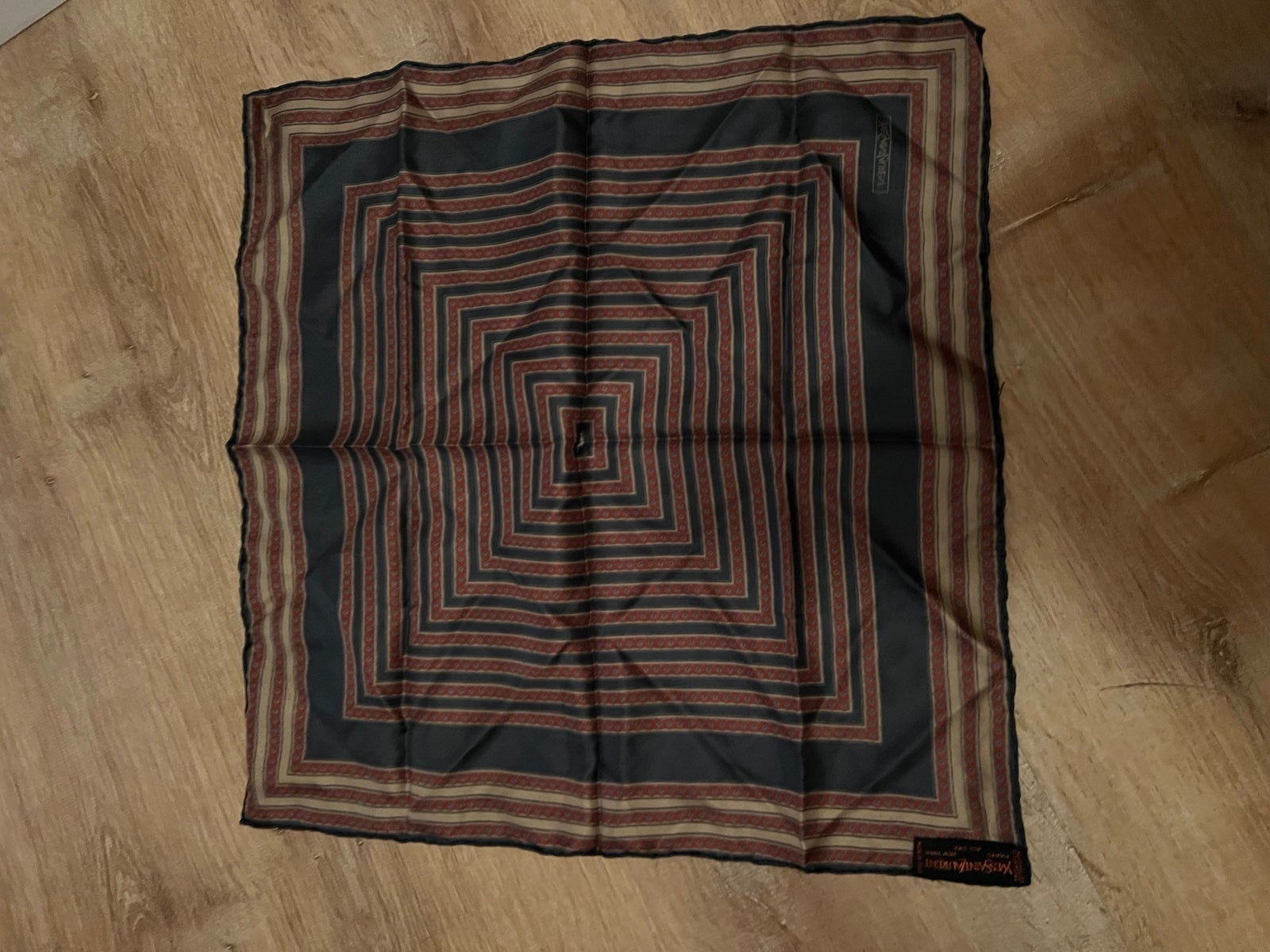 Scarf Yves Saint Laurent