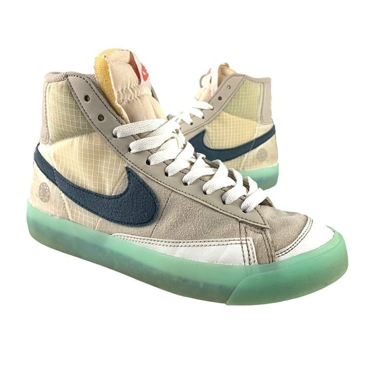 NIKE Blazer Mid '77 DO2699-200 Move to Zero Icy Glacier Sneakers
