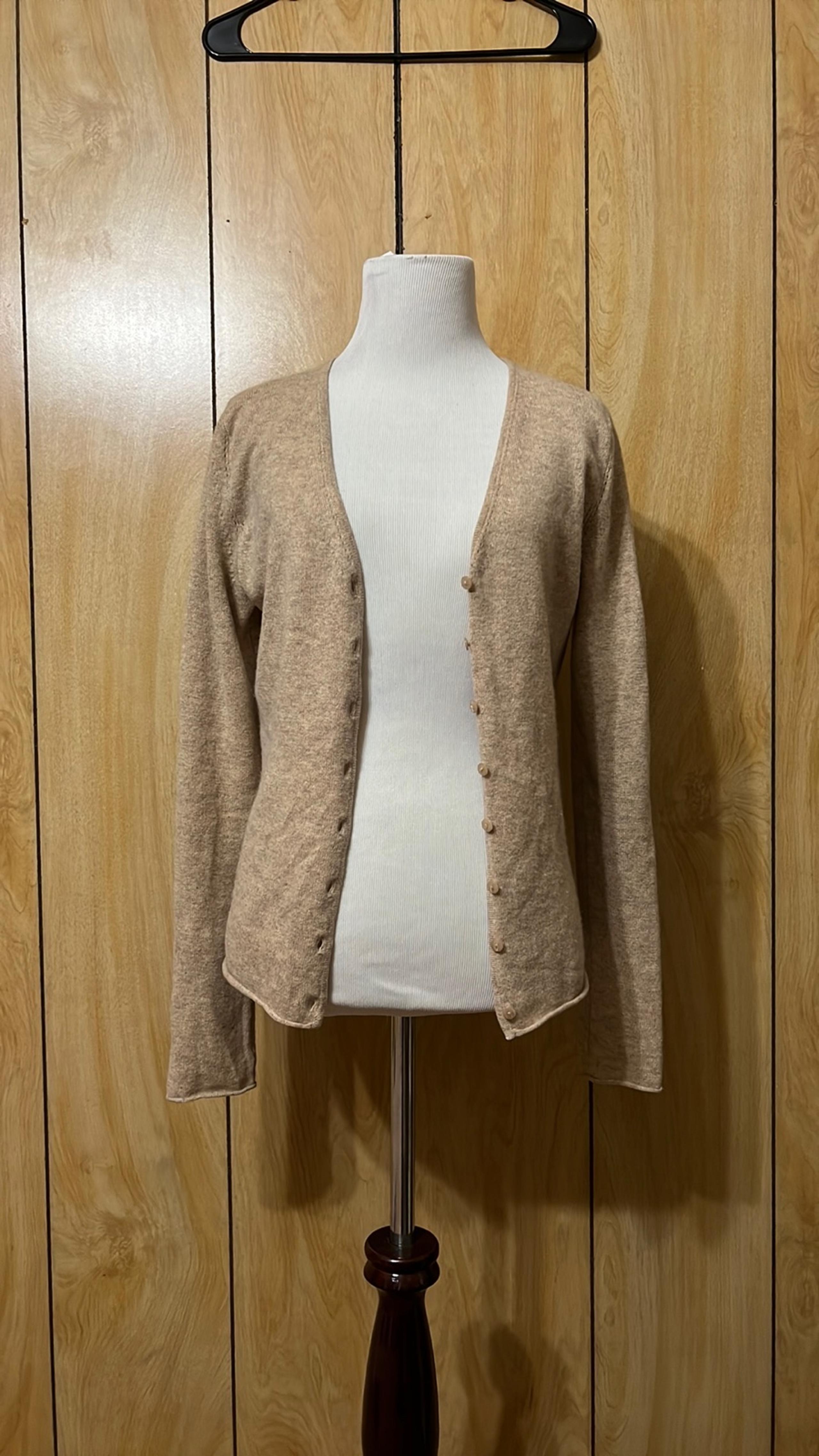 100% Geneva Cashmere Cardigan