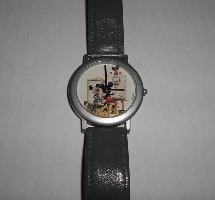 Disney Artwear Mickey Mouse Painting Walt Classic Moments Watch Leather Band