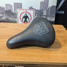 Retro Early 2000 Haro BMX Padded Leather Seat Nice used Railed saddle