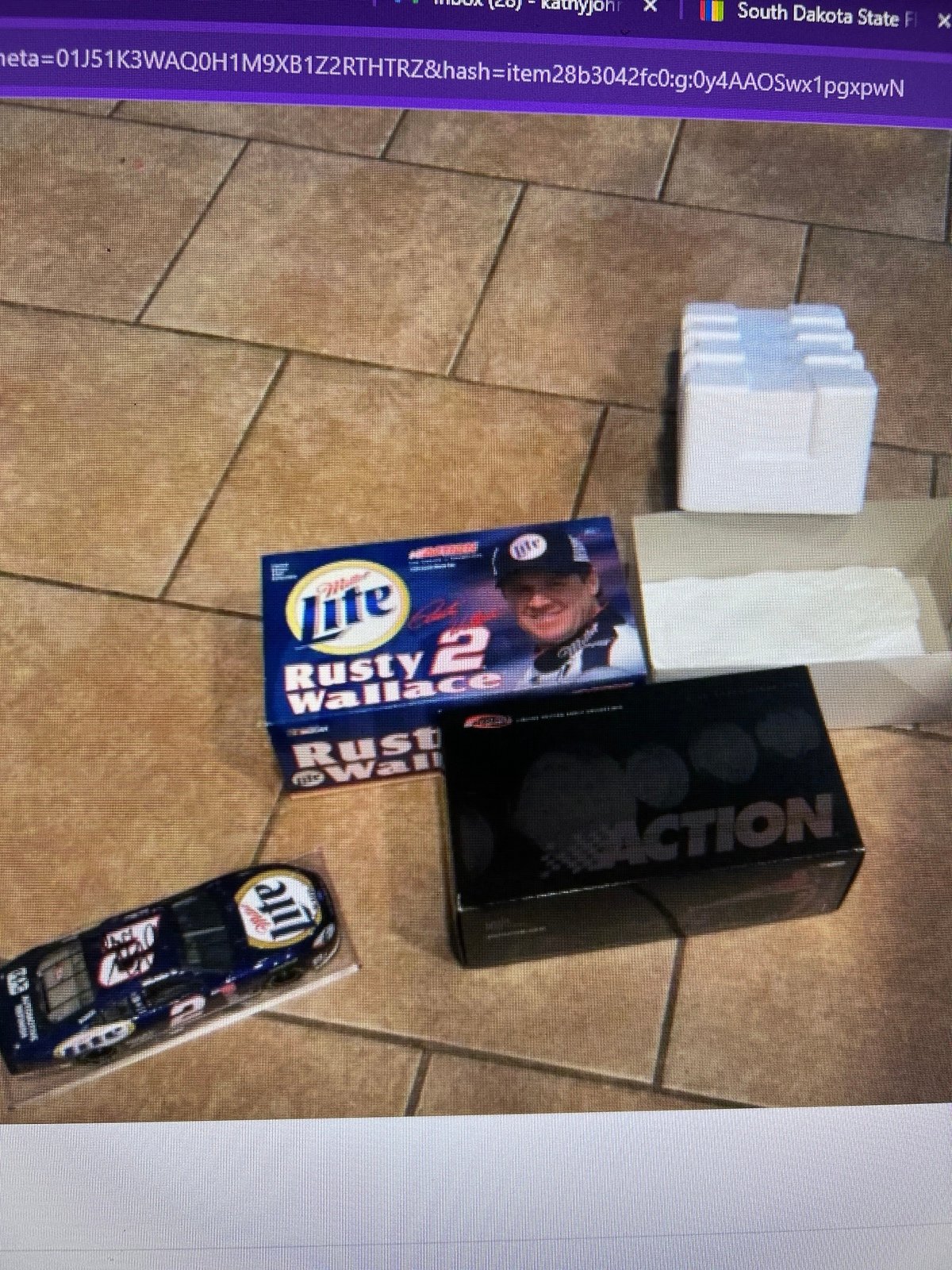 NASCAR, Rusty Wallace, 1/24 scale. #2 Miller Lite, 2001 Autographed