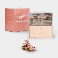 Hot Wheels Mario Kart™ Pink Gold Peach Collectible Vehicle SDCC 2022