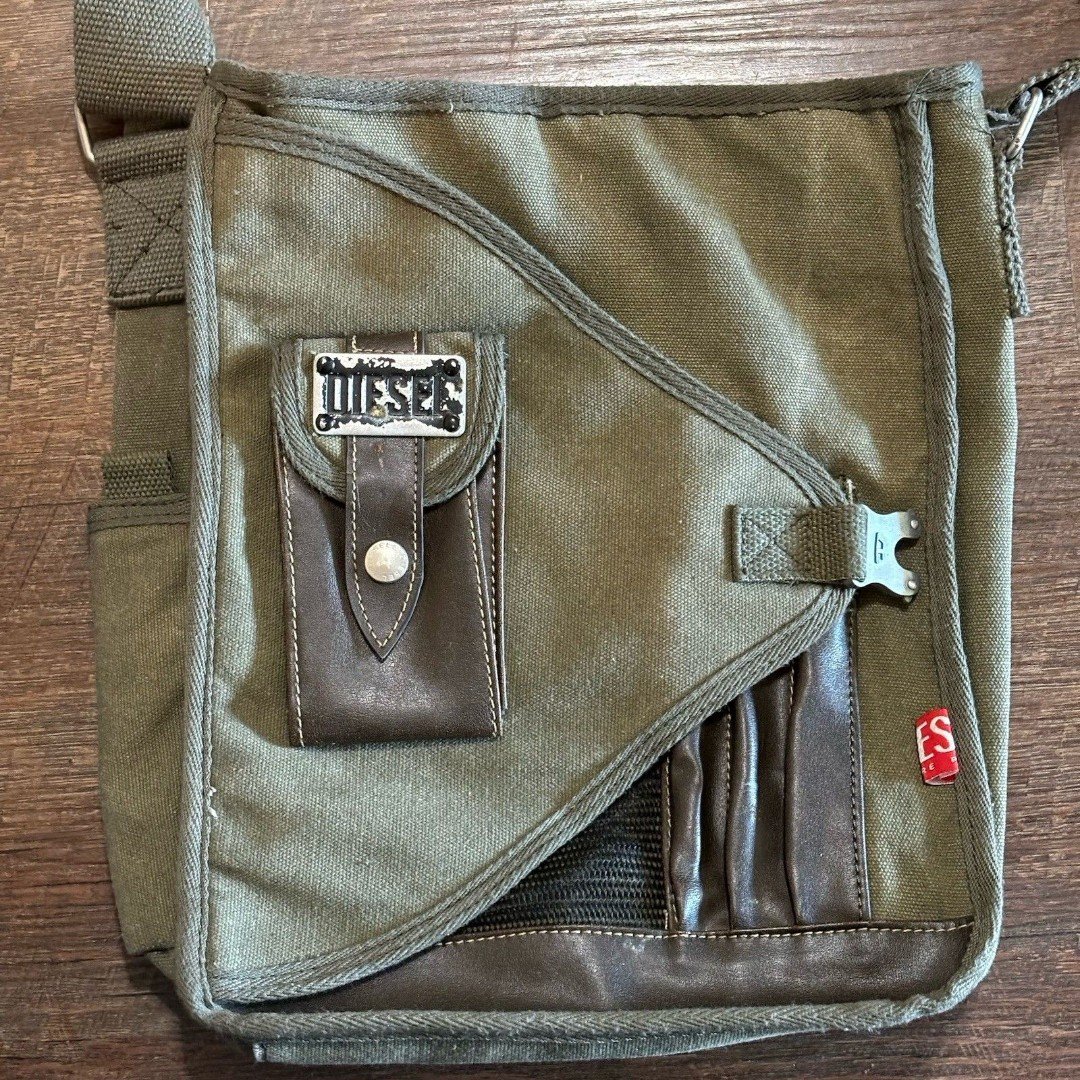 Vintage Diesel Crossbody Sling Bag Multi Pocket Utility y2k READ