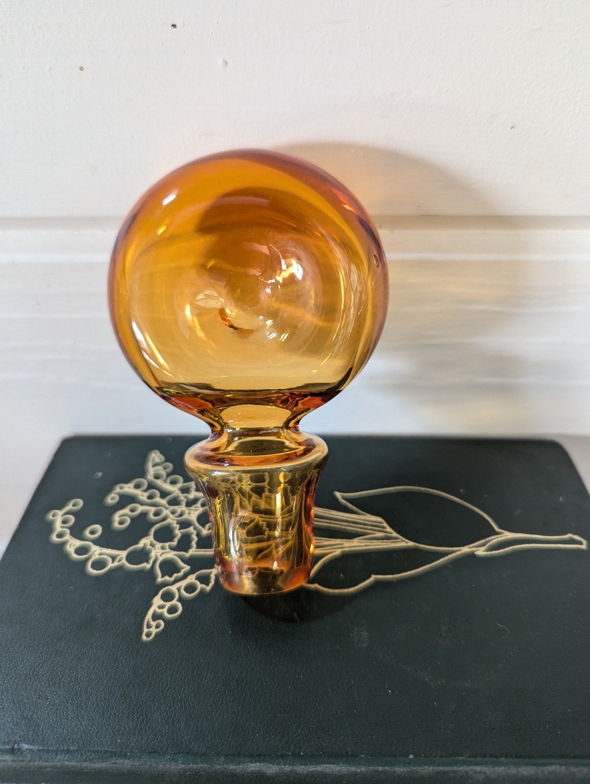 Vintage Amber Dimple Donut Decanter Stopper Top