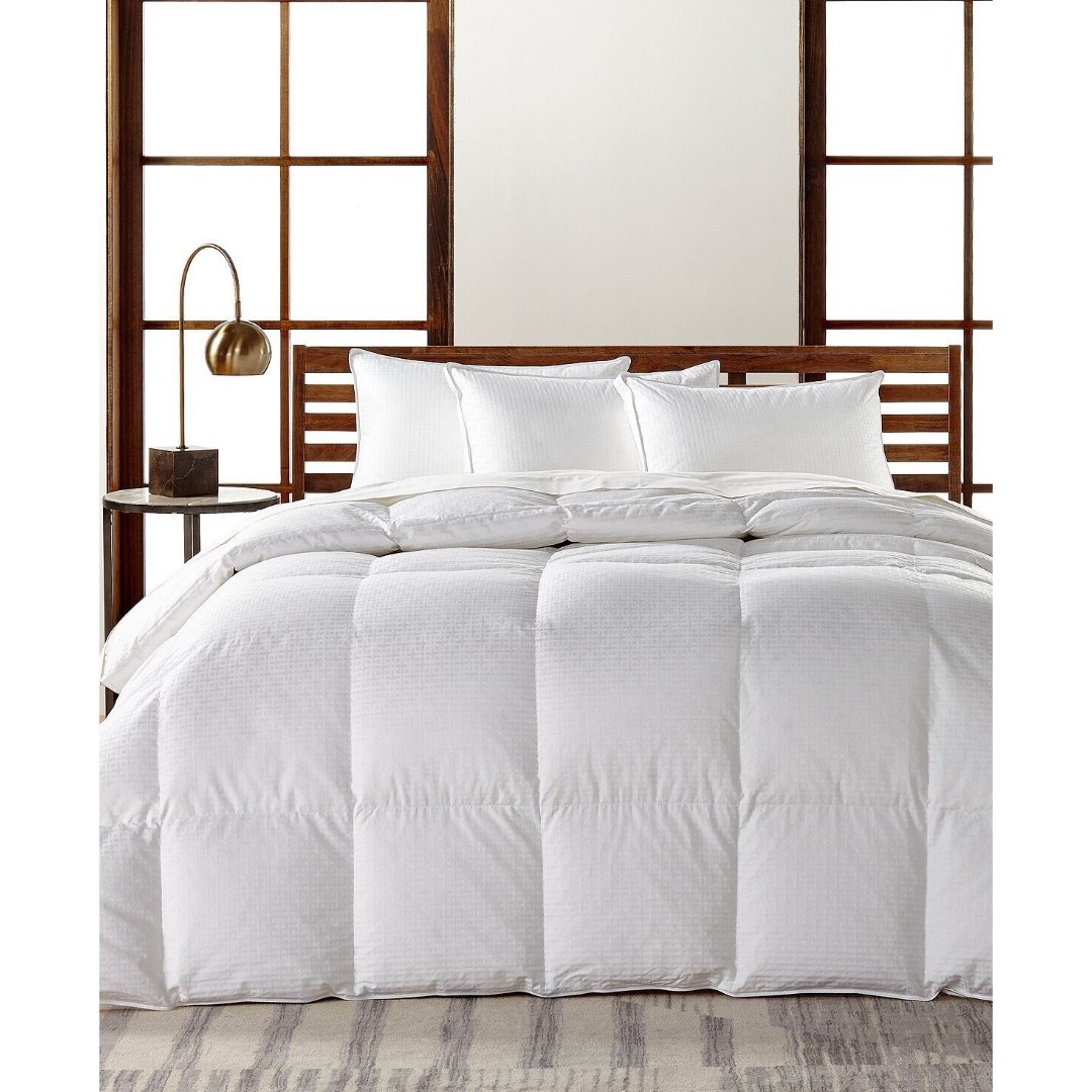 Hotel Collection European White Goose Down King Lightweight Comforter