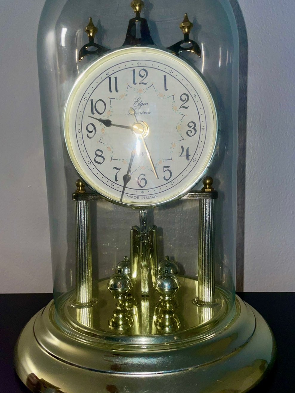Eljin American Glass Dome Anniversary Clock