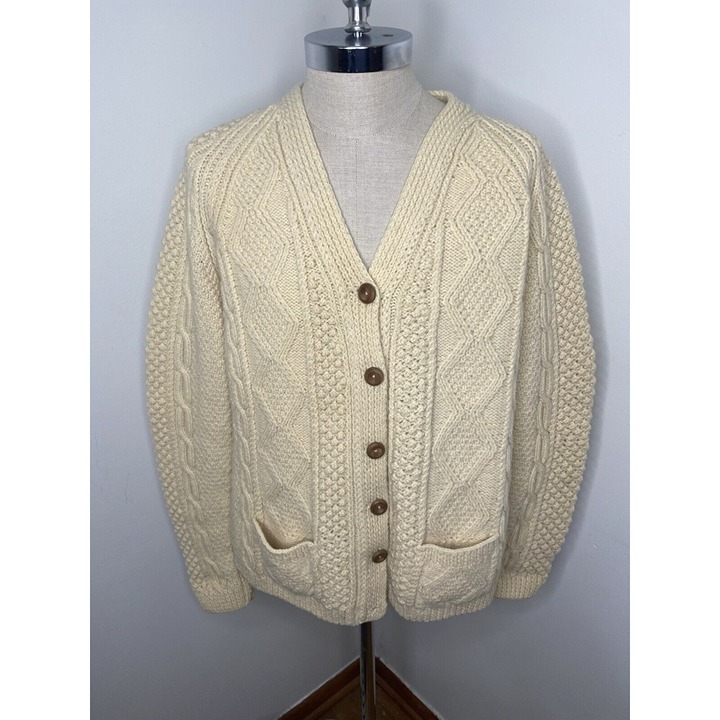 Vintage Fishermans Cardigan Sweater Cable Knit Chunky Pockets Wood Buttons Ivory