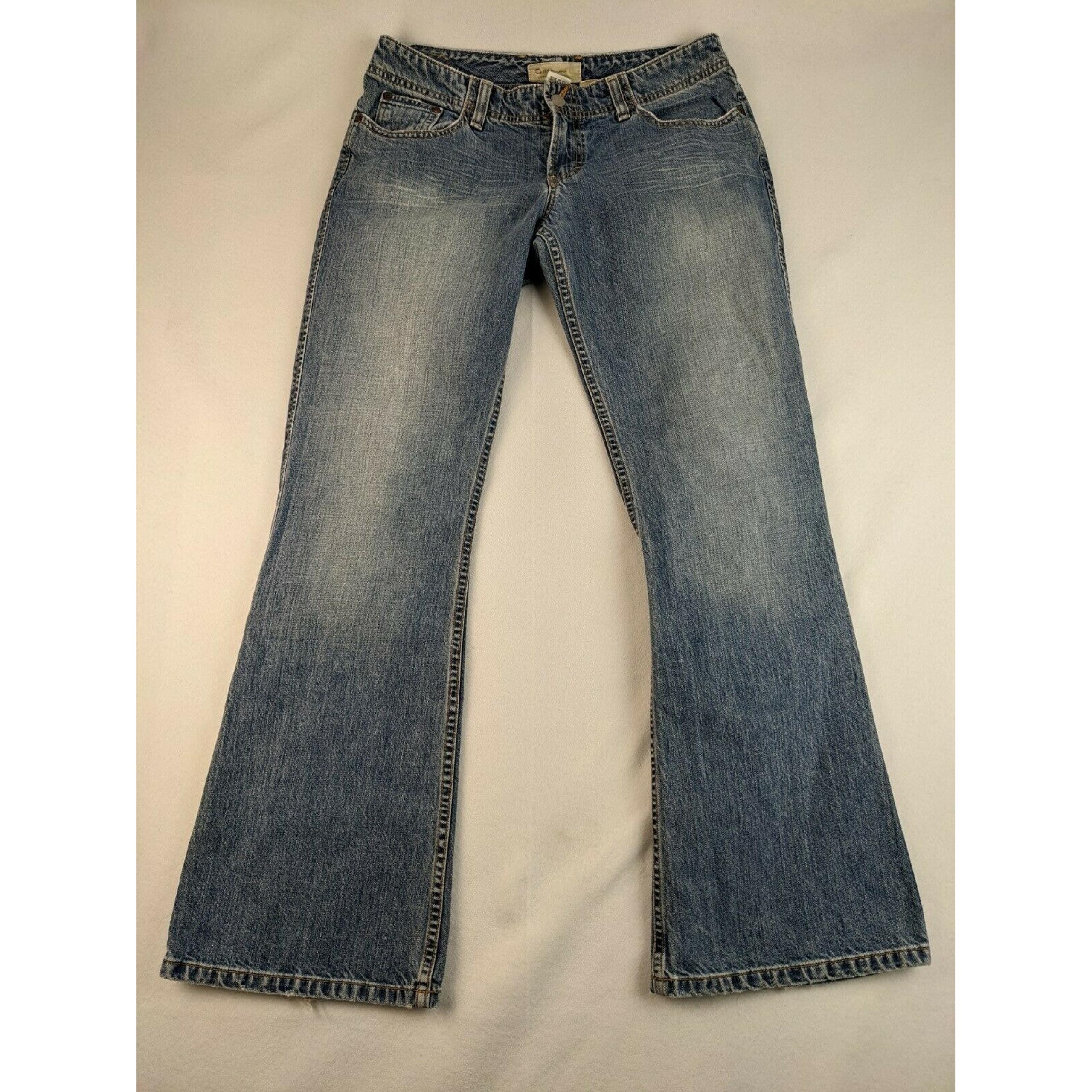 BKE Buckle Denim Jeans Harbor Flare Regular Size 29x31.5 Distressed Hem Blue