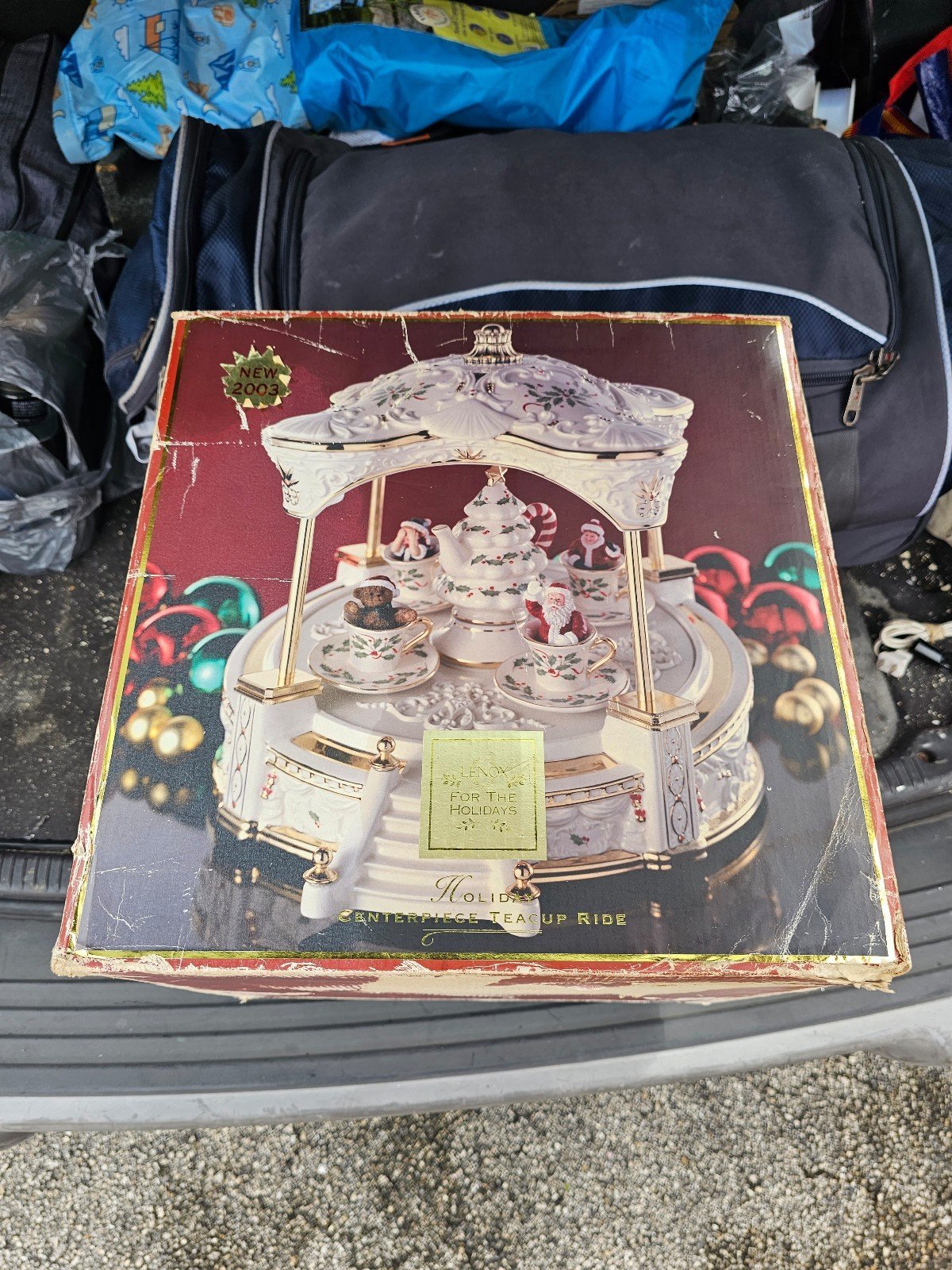 Lenox holiday centerpiece