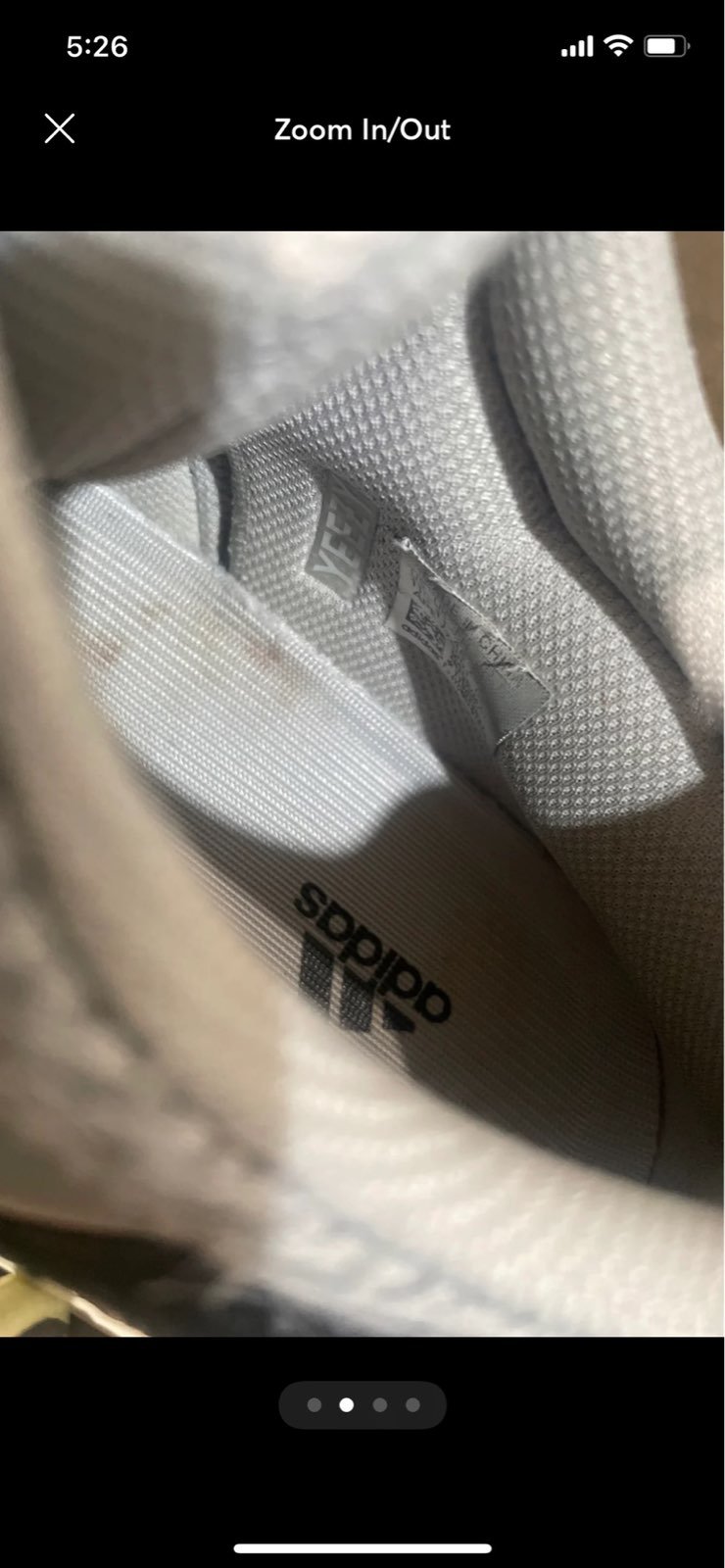 Yeezy Adidas 700