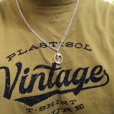 Stylish double G silver necklace