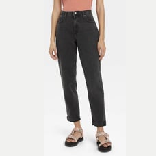 Universal Thread NWT Women's 4 Black Wash Cotton High-Rise Boyfriend Jeans