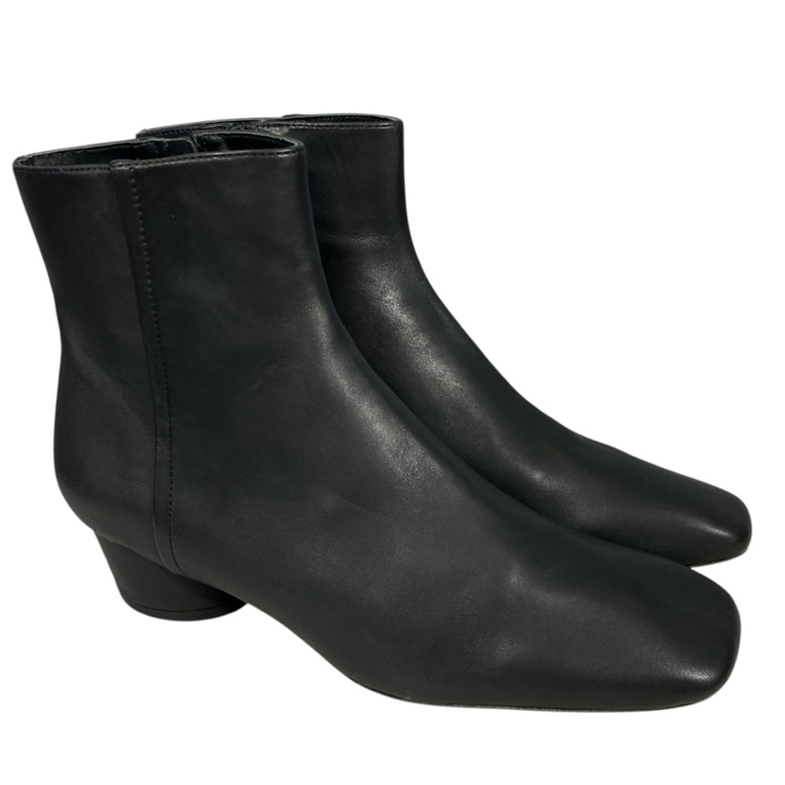 VINCE 395 Rockville black leather bootie heeled ankle boots 9.5