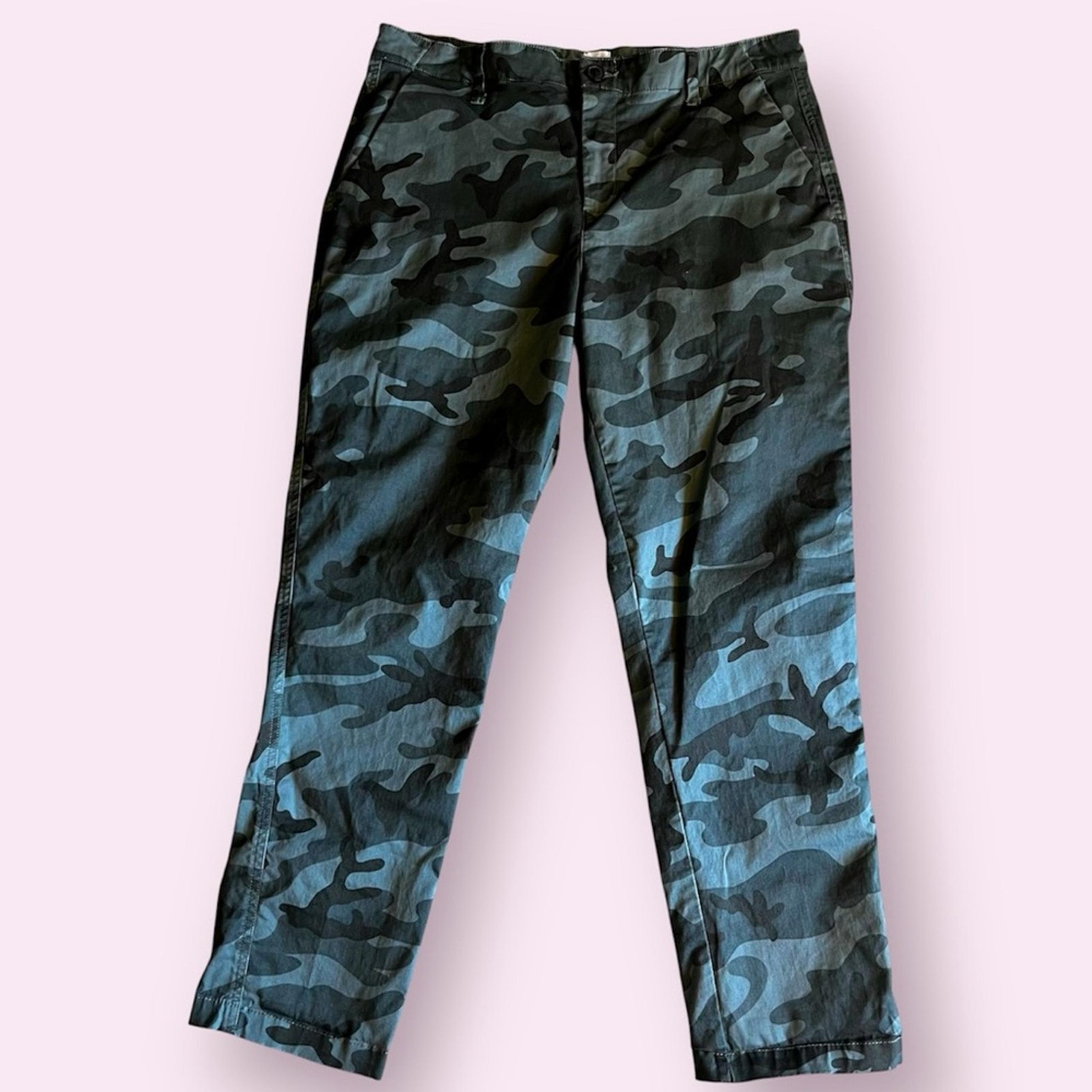 GAP Green Camo Girlfriend Khaki Camouflage Chino Pants women’s 10
