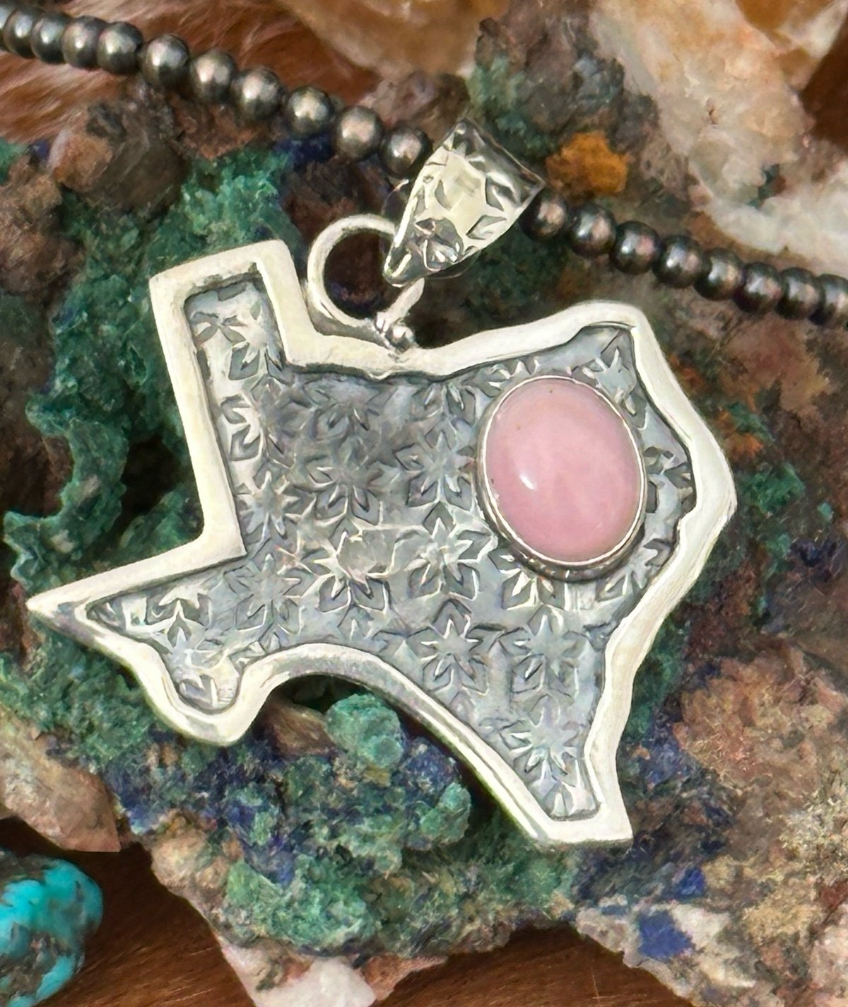 Texas pink conch state southwestern sterling silver pendant