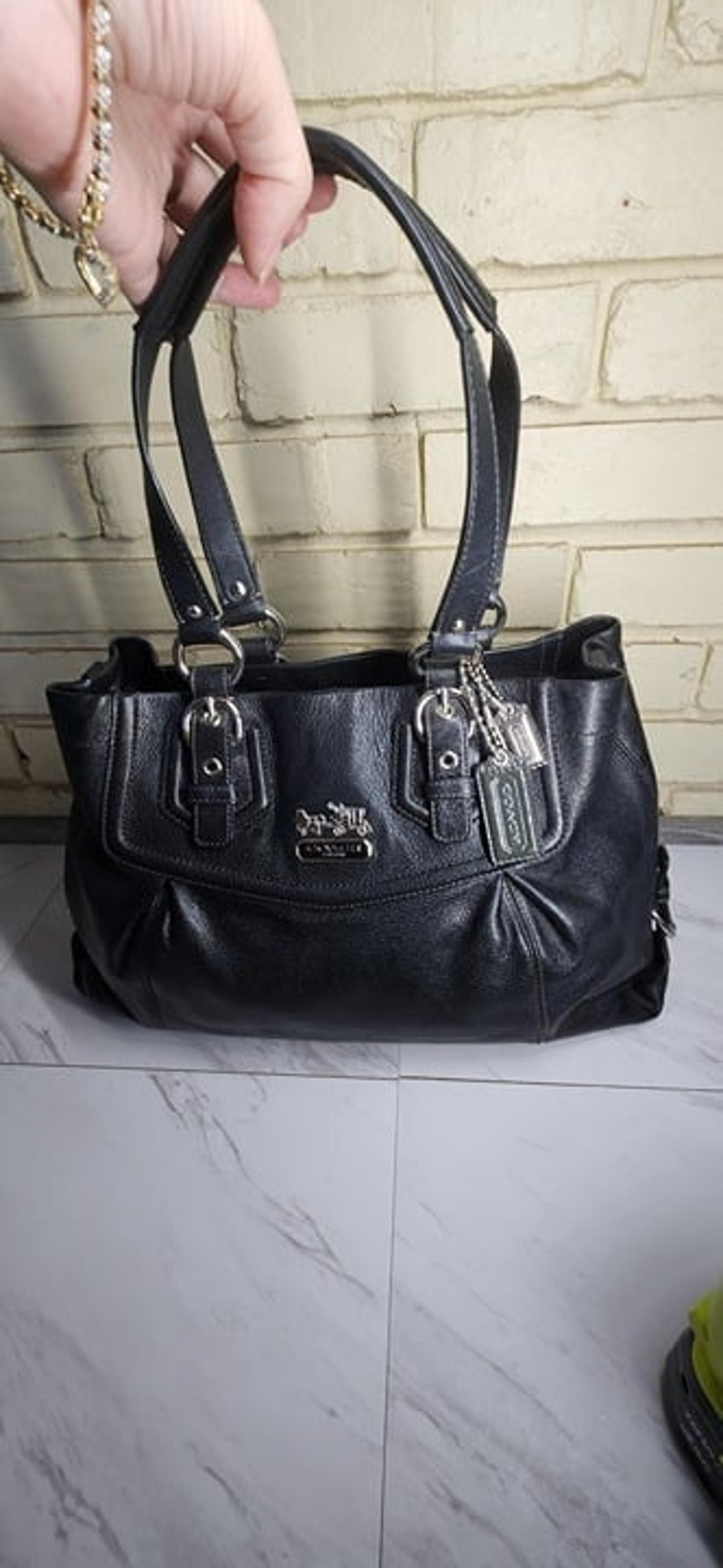Euc Coach Madison Black Leather Handbag Purse
