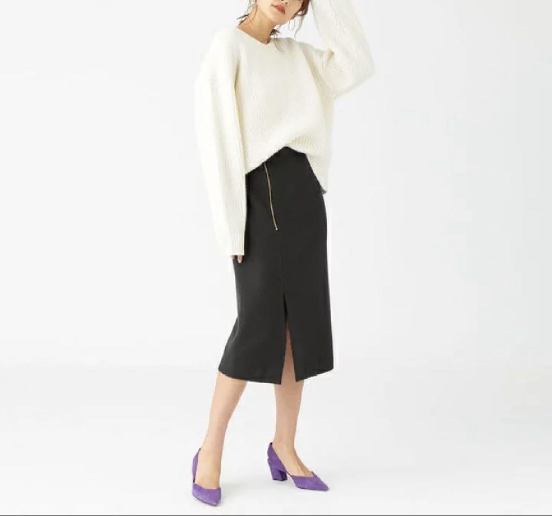 Emel Refines FC Calze Side Zip Tight Skirt