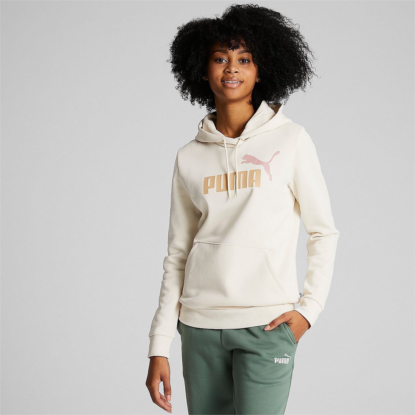 PUMA Women's Essentials Logo Hoodie. Size Small , New with tags