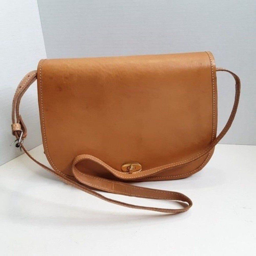 Vintage Hand Tooled Women's Tan Leather Crossbody Bag