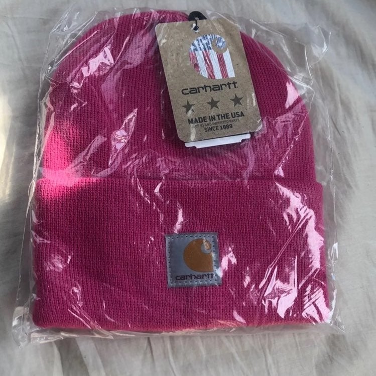 Carhartt bundle 2 pink beanie hats