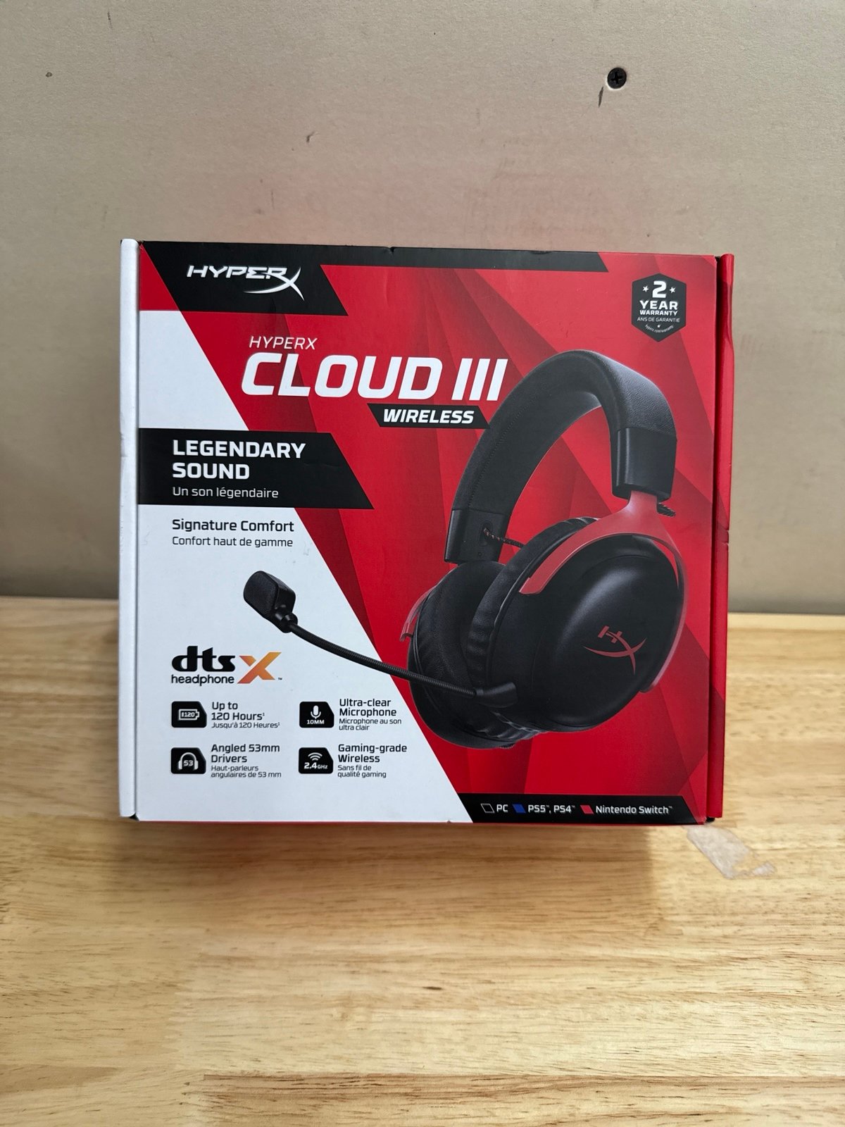 HyperX Cloud III (3) Sealed