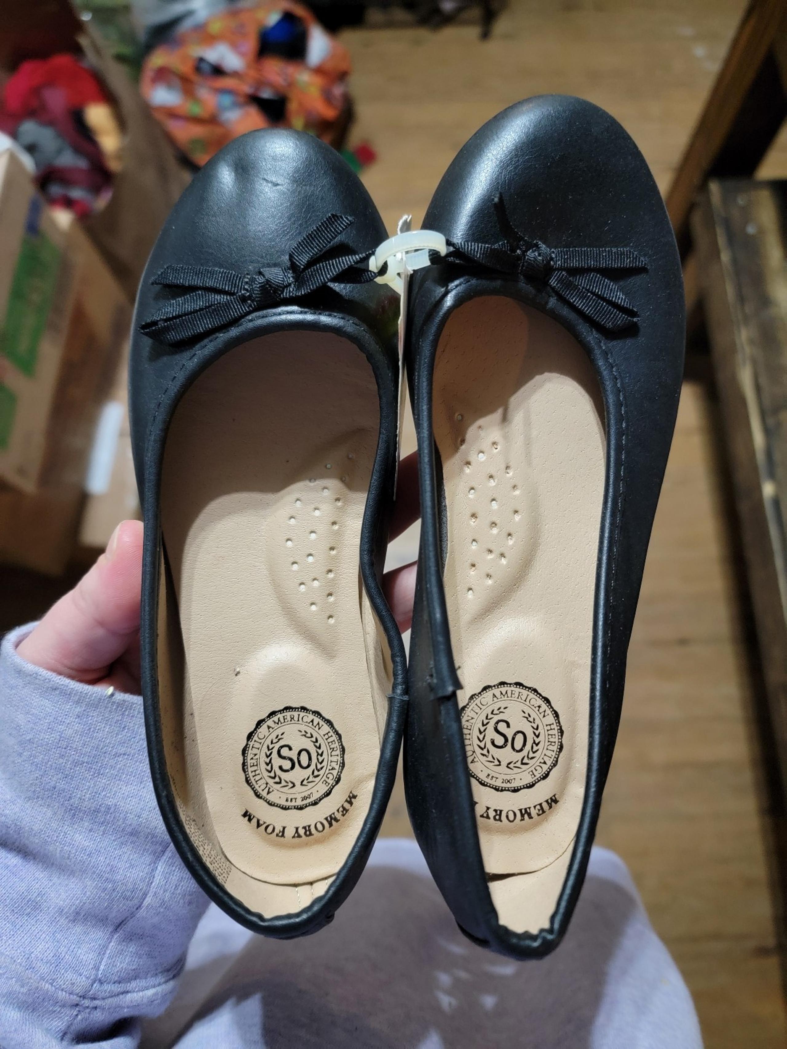 brand new girls size 13 black ballet flats