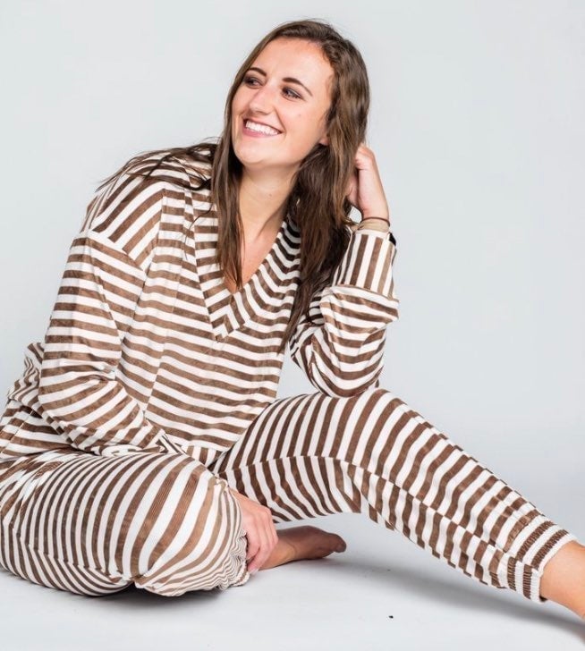 Entro Brown & White Be Comfy Jogger Lounge/Pajama Set