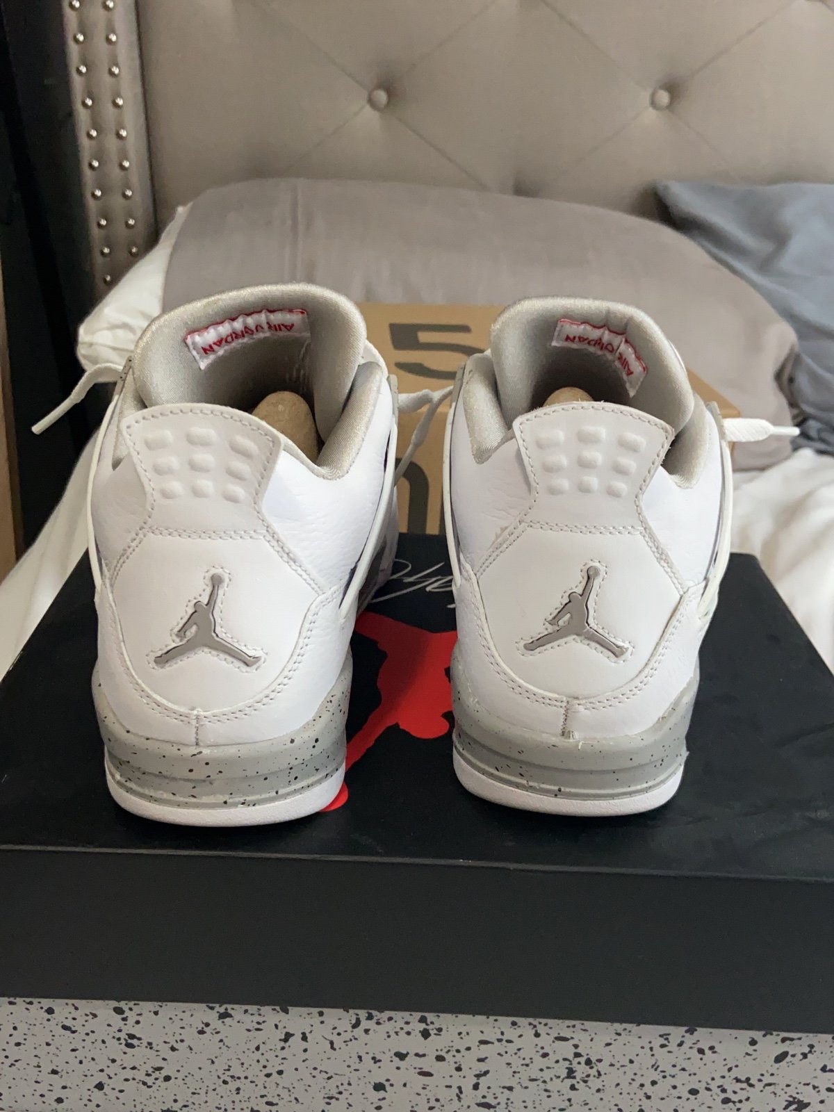 Nike Air Jordan 4 Retro Shoes