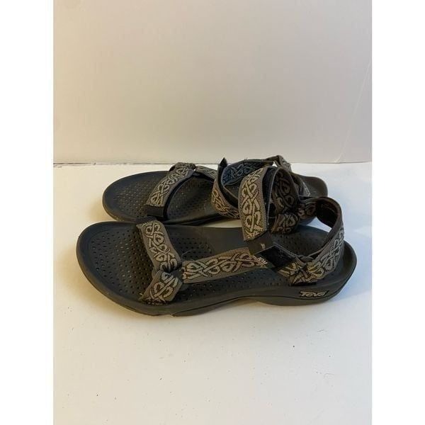 Mens Tevas hiking river sandals size 10m