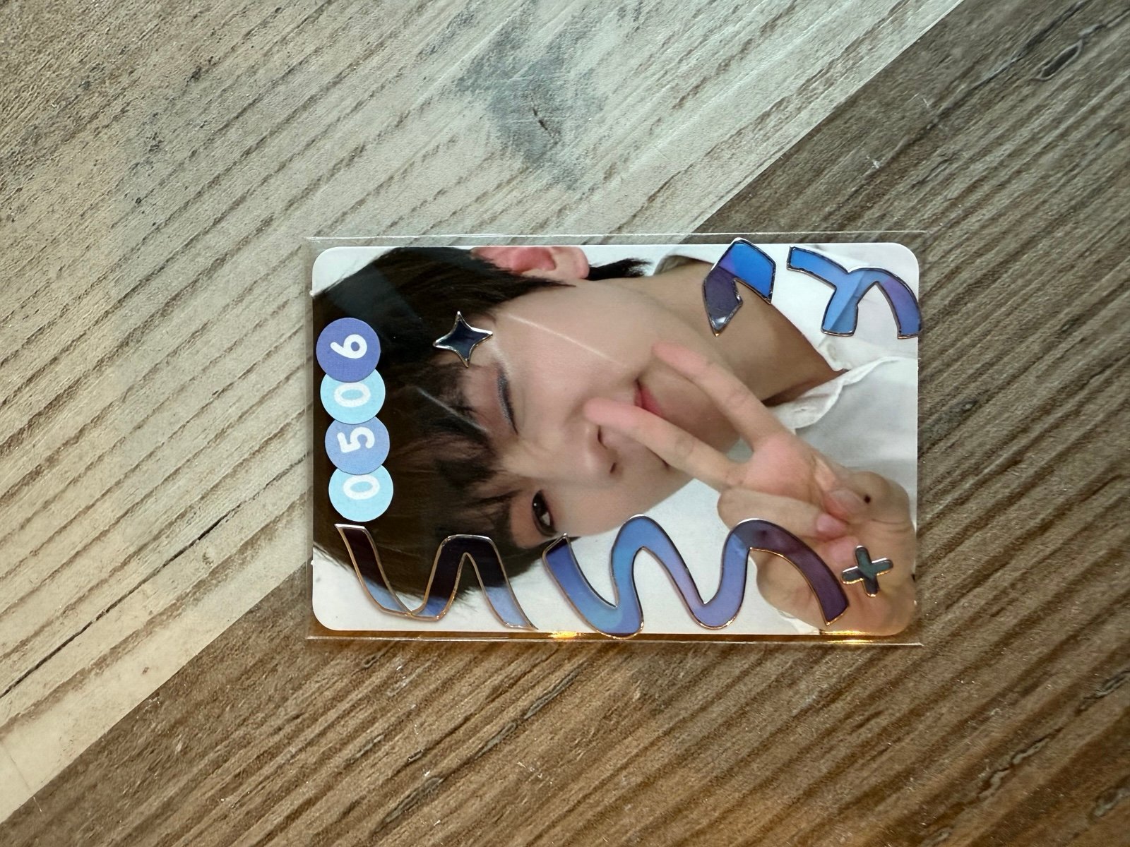 Baekhyun album card plz DM